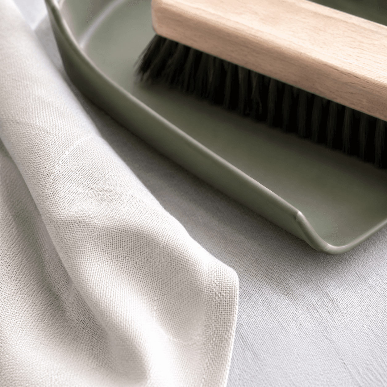 Table Crumb Brush — Detail